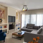 ヴィラ Ionion Beachfront *