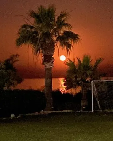 Ionion Beachfront וילה *