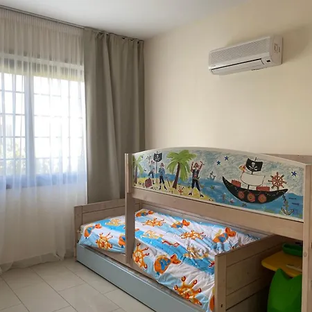 Ionion Beachfront * איה נאפה