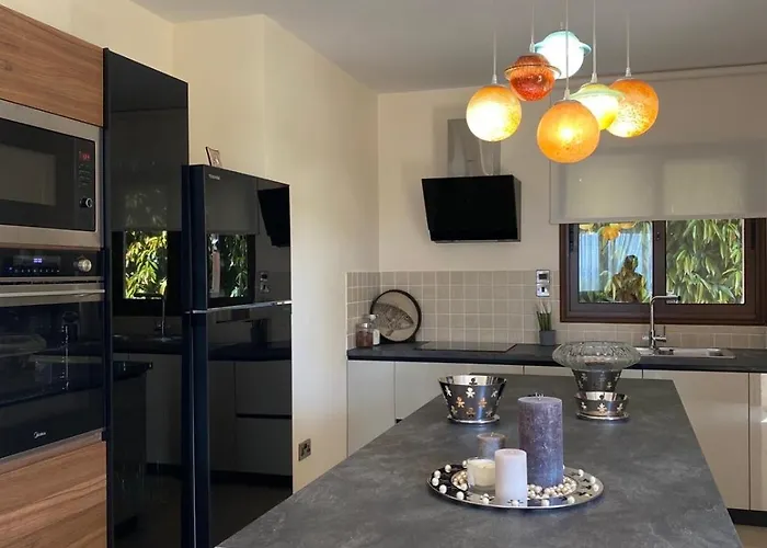 Vilă Ionion Beachfront Ayia Napa