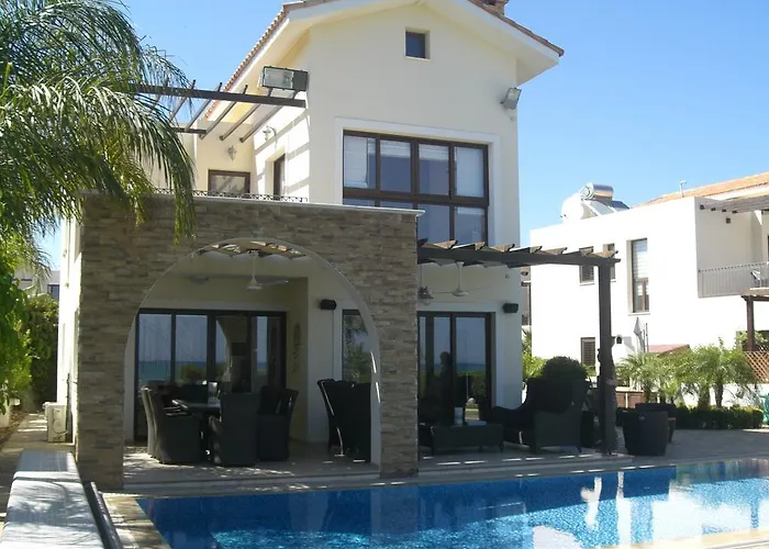 Villa Ionion Beachfront *